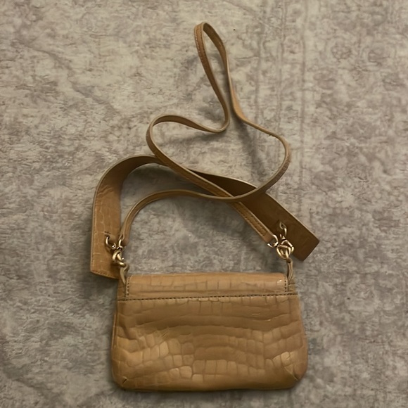 Cult Gaia Damara Leather Shoulder Crossbody Bag - Picture 10 of 13